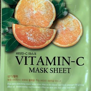 Baroness Vitamin-C Facial Sheet Mask | 6-Piece Spa Set | Brightening & Hydrating